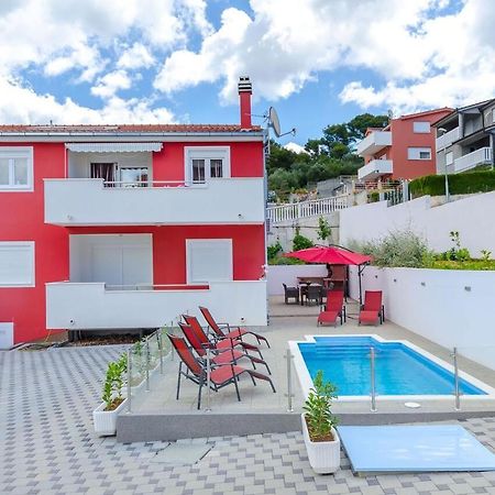 טרוגיר Apartments City View מראה חיצוני תמונה