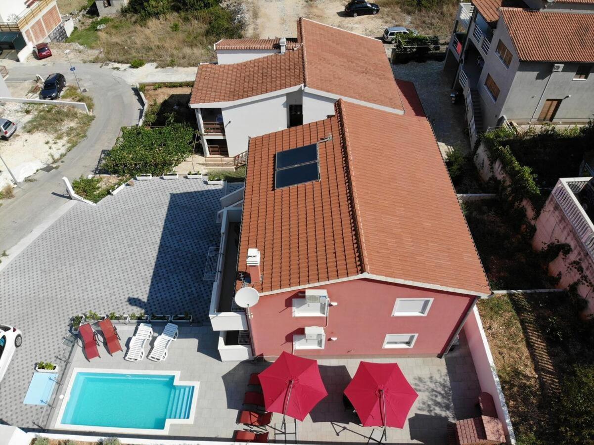 טרוגיר Apartments City View מראה חיצוני תמונה