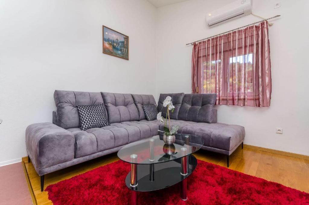 טרוגיר Apartments City View מראה חיצוני תמונה